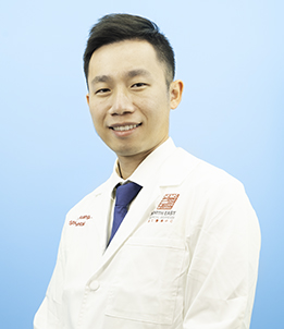 史蒂文·黄，DDS